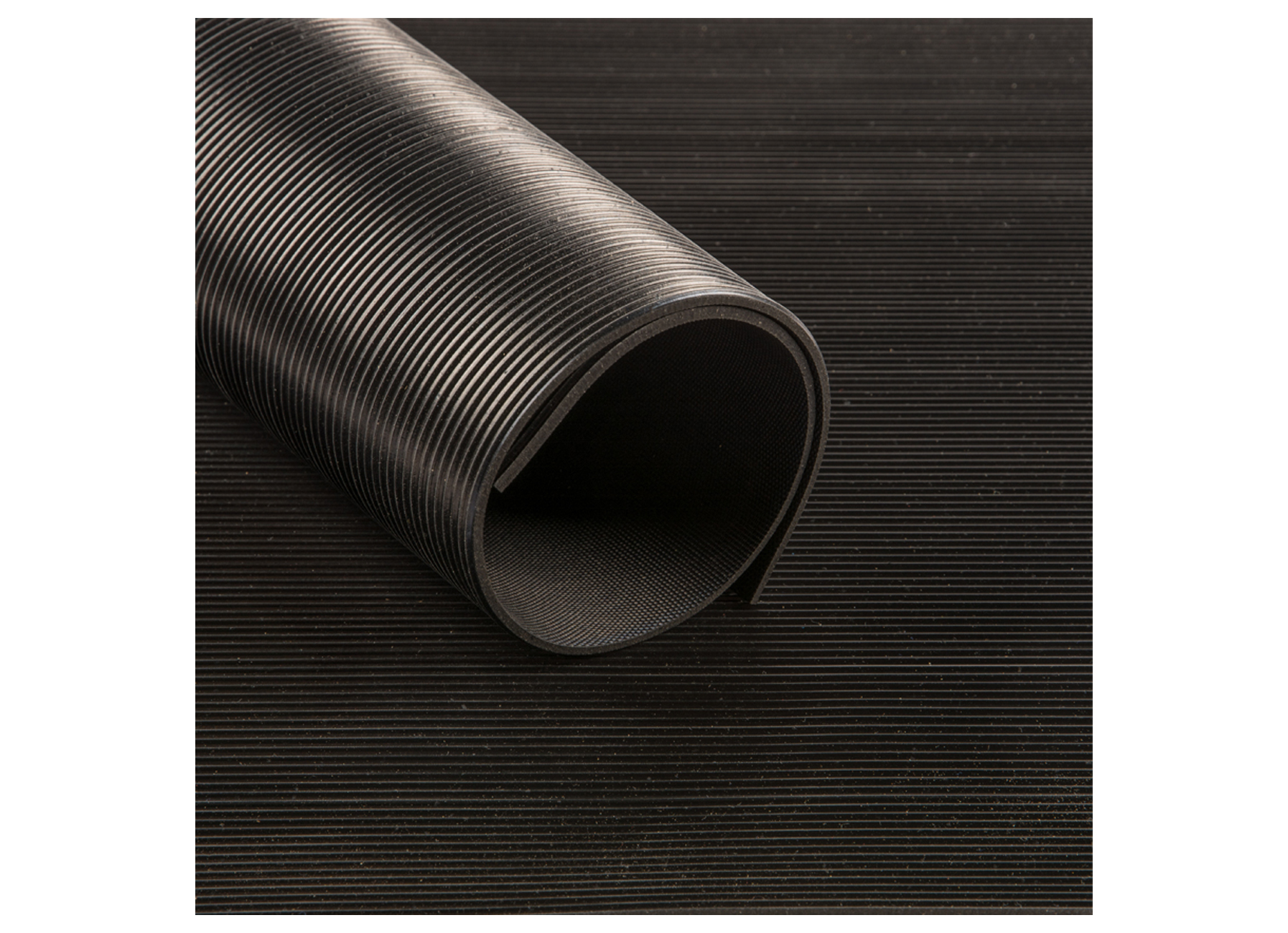 Rubber 3mm 1.2mx10m Zwart (per Lm) - - interieurdecoratie - deur en voetmatten - rubber 3mm 12mx10m zwart per lm